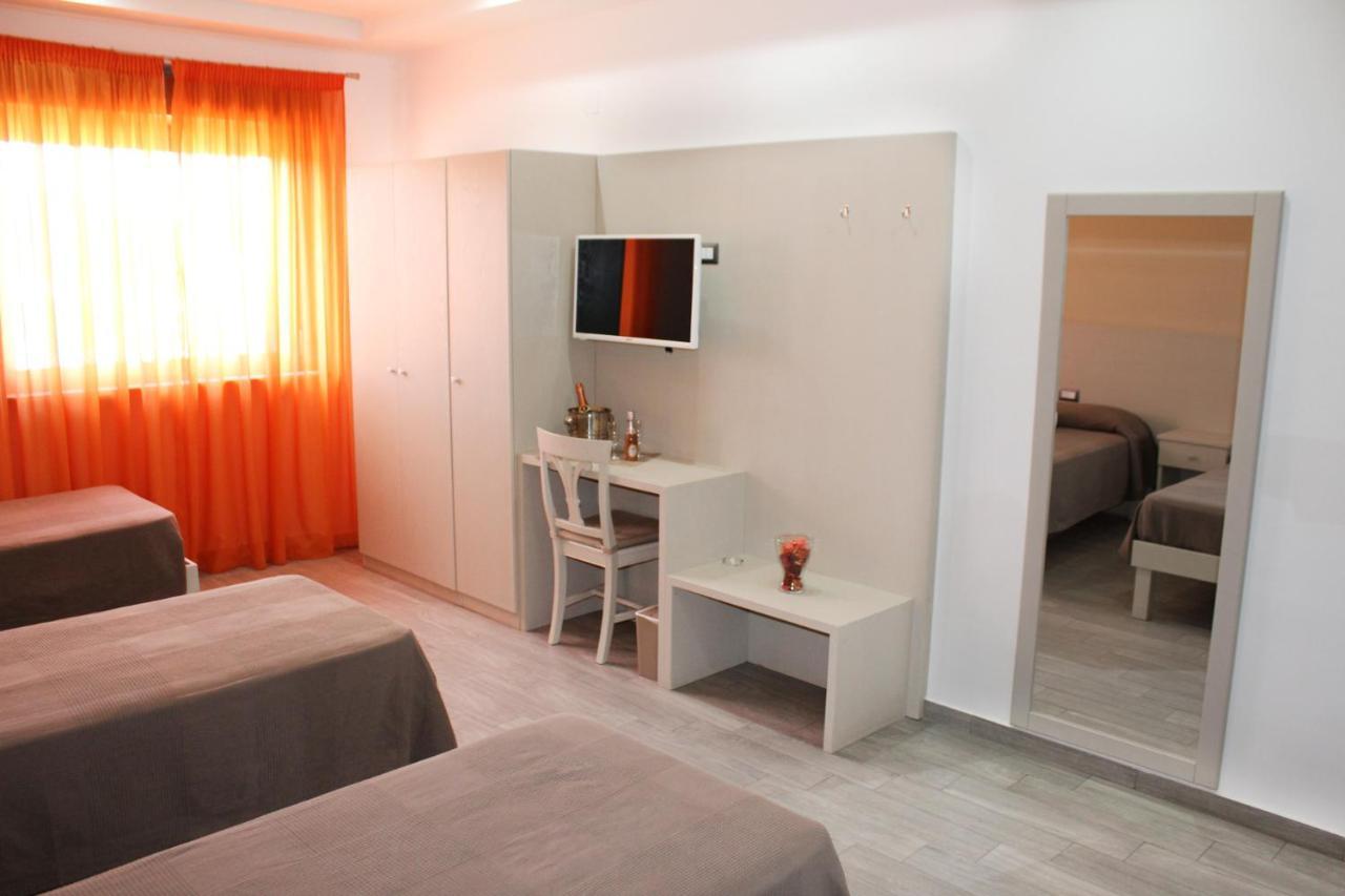 Hotel Cesirja Casavatore Екстериор снимка